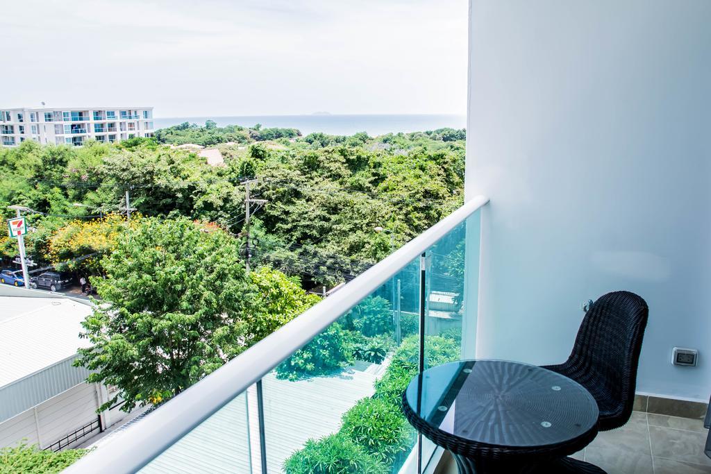 Cosy Beach View Condominium Патая Екстериор снимка