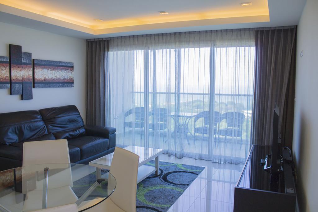 Cosy Beach View Condominium Патая Екстериор снимка